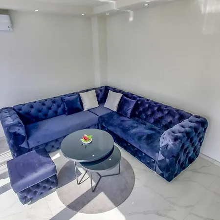 House De Luxe Bihac